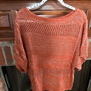 Daisy Fuentes- Short-sleeve Sweater, Rust/orange w/white stitching Medium